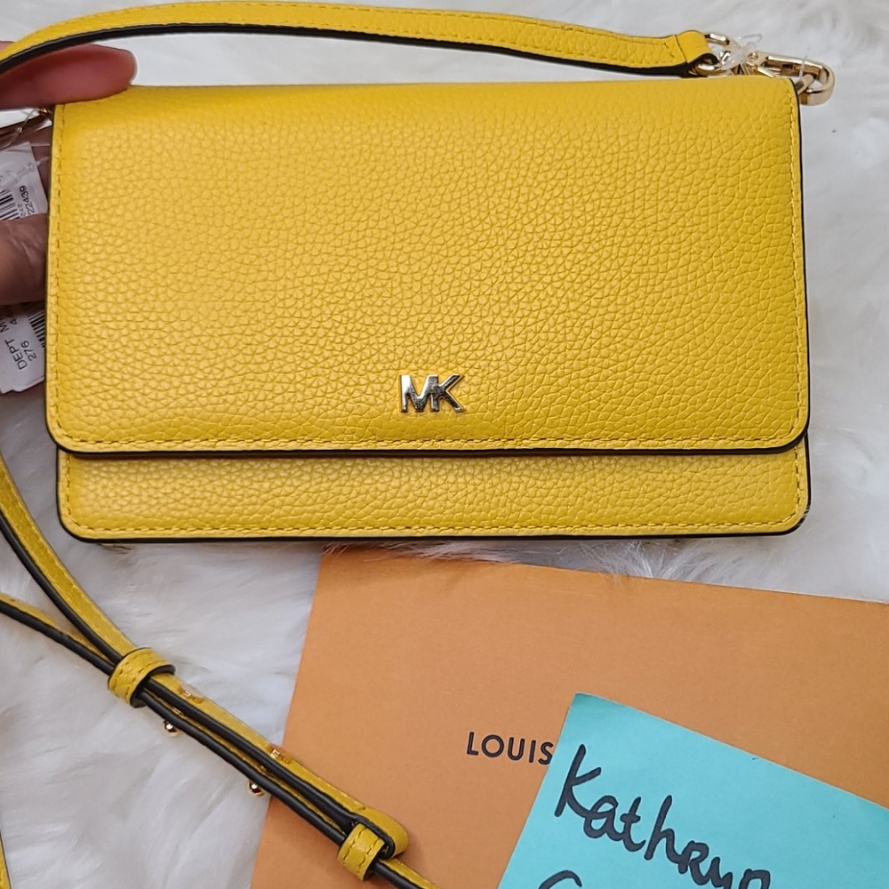 NWT MICHAEL KORS MK SUNFLOWER MOTT PHONE WOC BAG